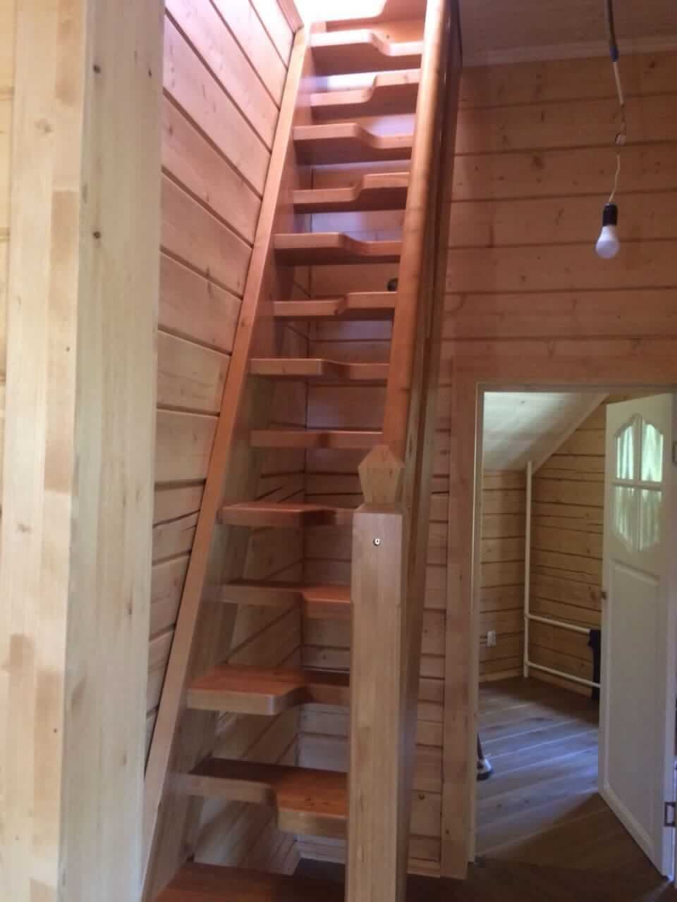 Лестница "гусиный шаг" из сосны.