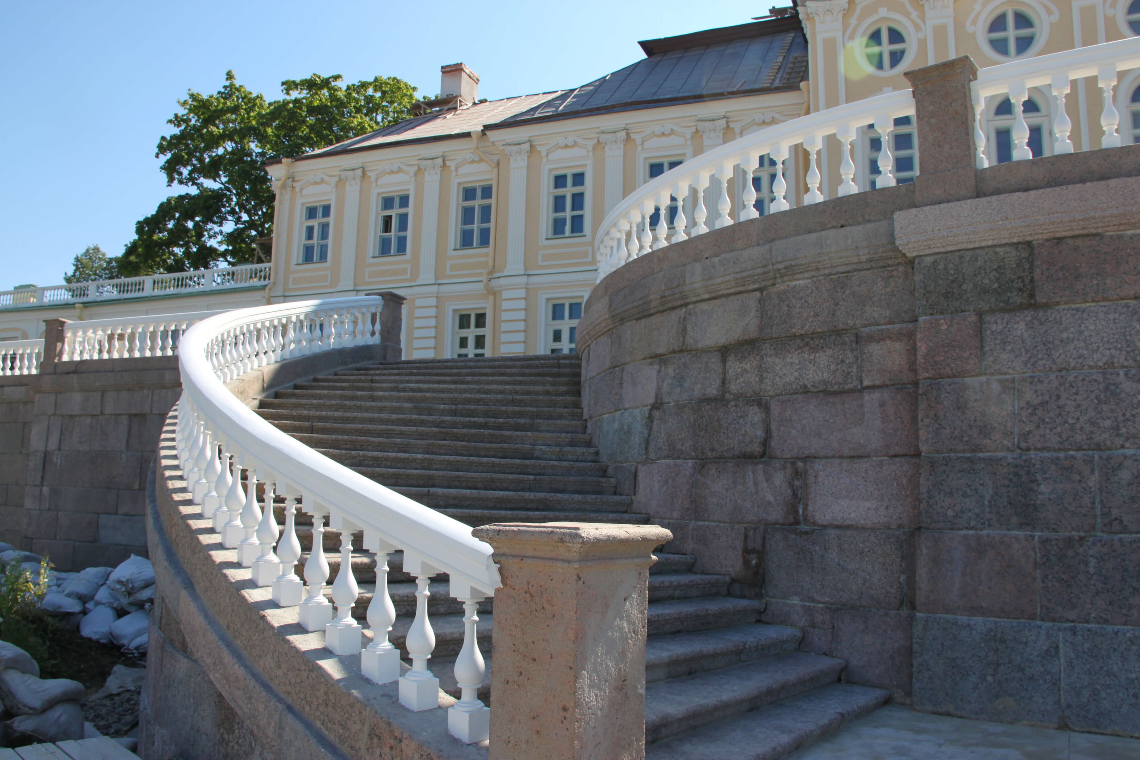 Реставрация деревянных ограждений в Ораниенбауме